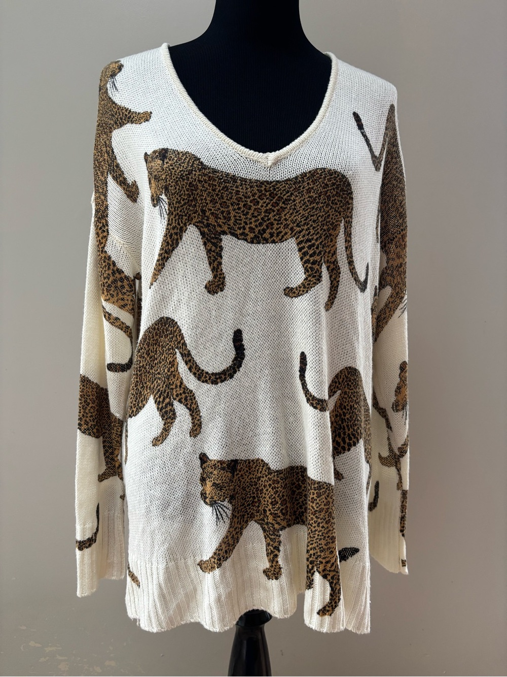 Show Me Your Mumu Hug Me Sweater XS